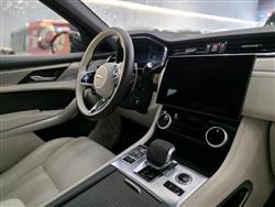 جاگوار F-Pace
